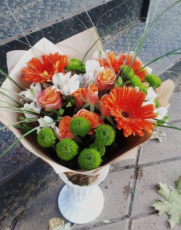Букет цветов из: Герберы, Хризантемы, Альстромерии и Розы в Новой Чаре