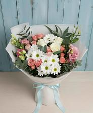 Букет цветов из:  Розы, Лизиантусы и Хризантемы в Новой Чаре