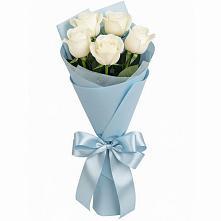 Букет 5 Белых роз Проуд в Новой Чаре