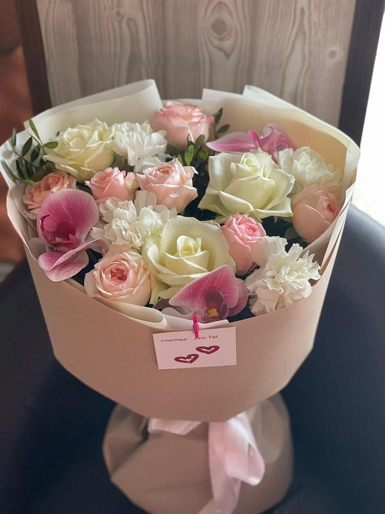 Букет цветов из: Орхидеи, Розы и Гвоздики в Новой Чаре