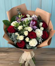 Букет цветов из:  Розы и Альстромерии в Новой Чаре