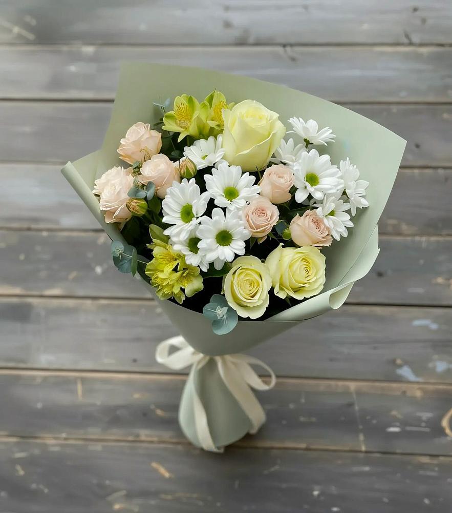 Букет цветов из: Альстромерии, Розы и Хризантемы в Новой Чаре