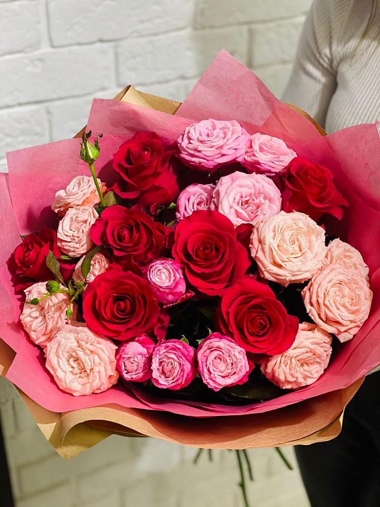 Букет цветов из: Розы в Новой Чаре