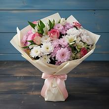 Букет цветов из:  Хризантемы, Альстромерии и Розы в Новой Чаре