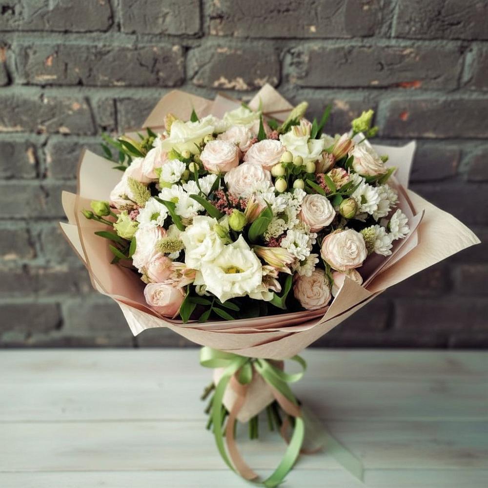 Букет цветов из: Альстромерии, Розы и Хризантемы в Новой Чаре