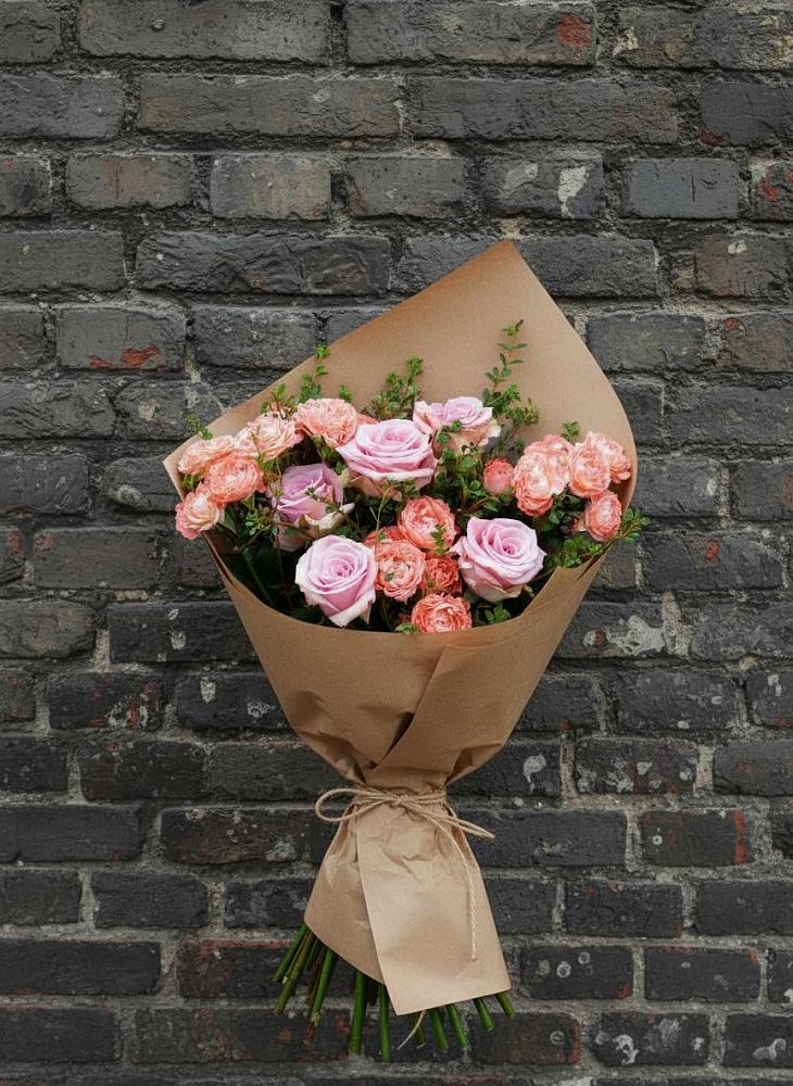 Букет цветов из: Розы в Новой Чаре