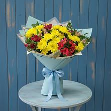 Букет цветов из:  Альстромерии и Хризантемы в Новой Чаре