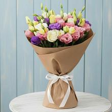 Букет цветов из:  Лизиантусы в Новой Чаре