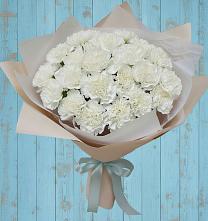 Букет цветов из:  Гвоздики в Новой Чаре