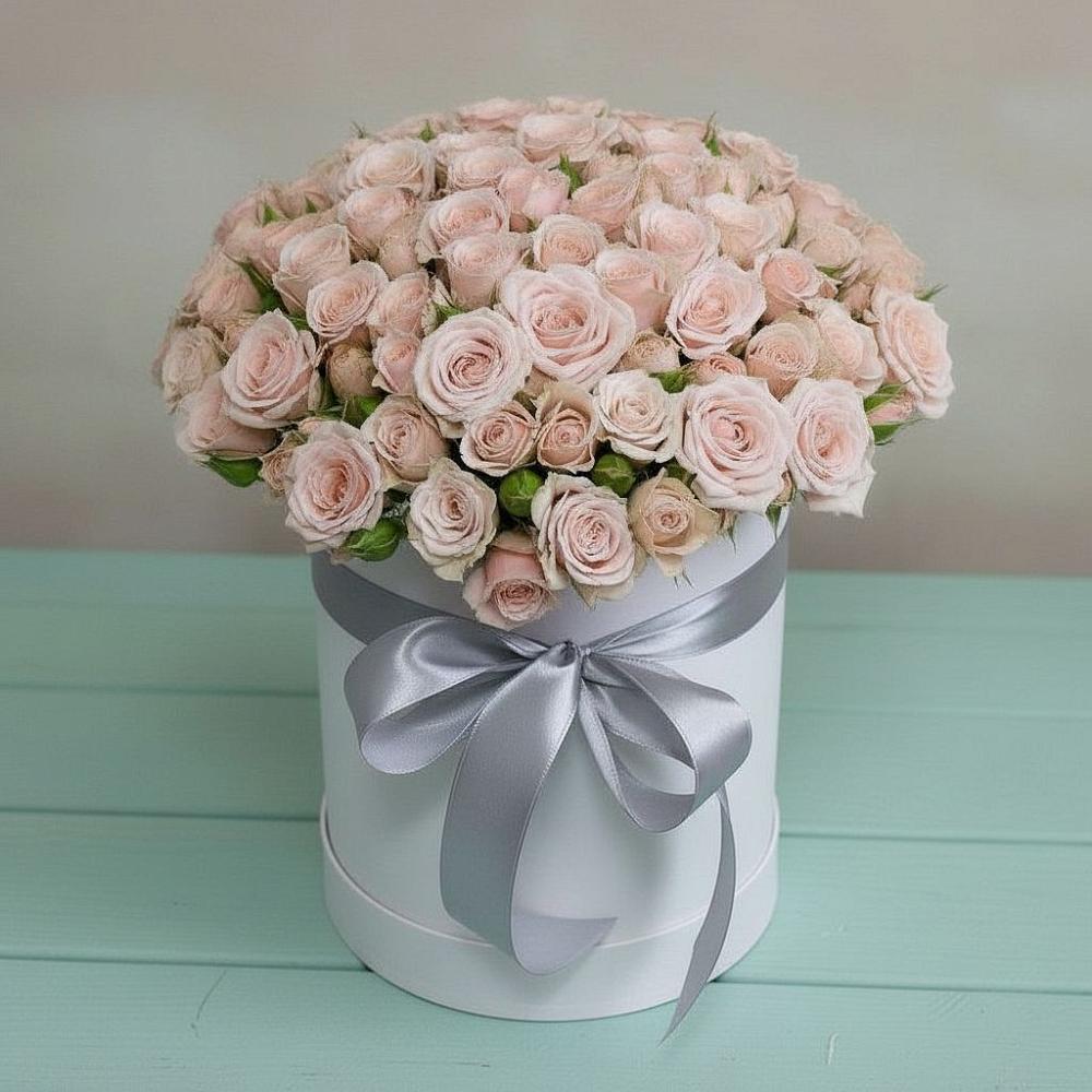 Цветочная композиция из Розы в шляпной коробке в Новой Чаре